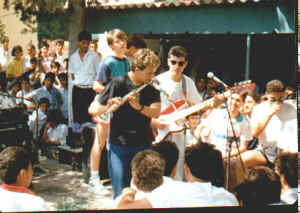 Echo 89